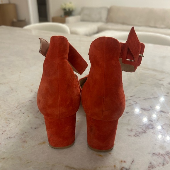 Kurt Geiger - Picture 2 of 4